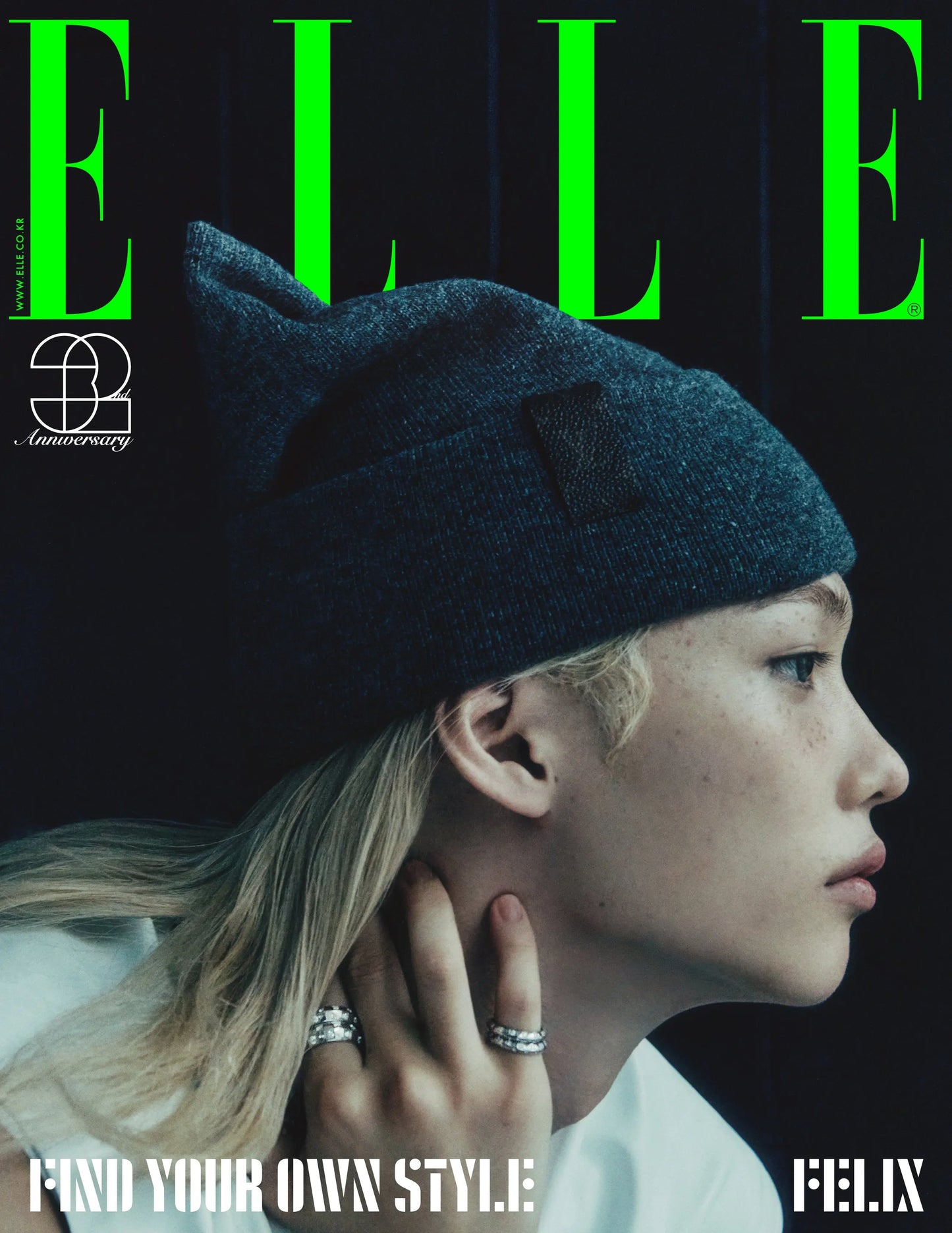 ELLE KOREA MAGAZINE (2024 November Issue)/ Cover : FELIX (STRAY KIDS) KAEPJJANG SHOP (캡짱 숍)