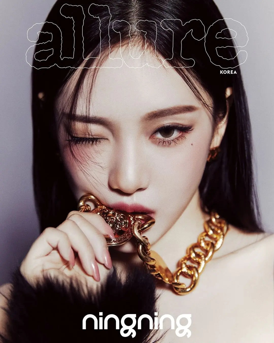 ALLURE KOREA MAGAZINE (2024 December Issue)  / Cover : AESPA NINGNING KAEPJJANG SHOP (캡짱 숍)