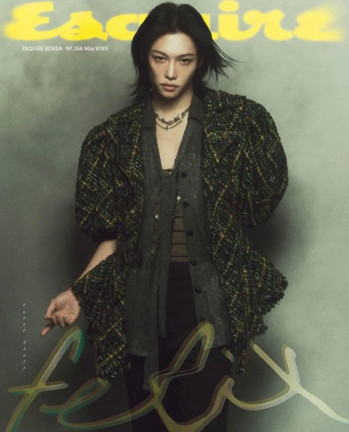 [PRE ORDER] ESQUIRE MAGAZINE (2025 May Issue)  / Cover :  FELIX KAEPJJANG SHOP (캡짱 숍)