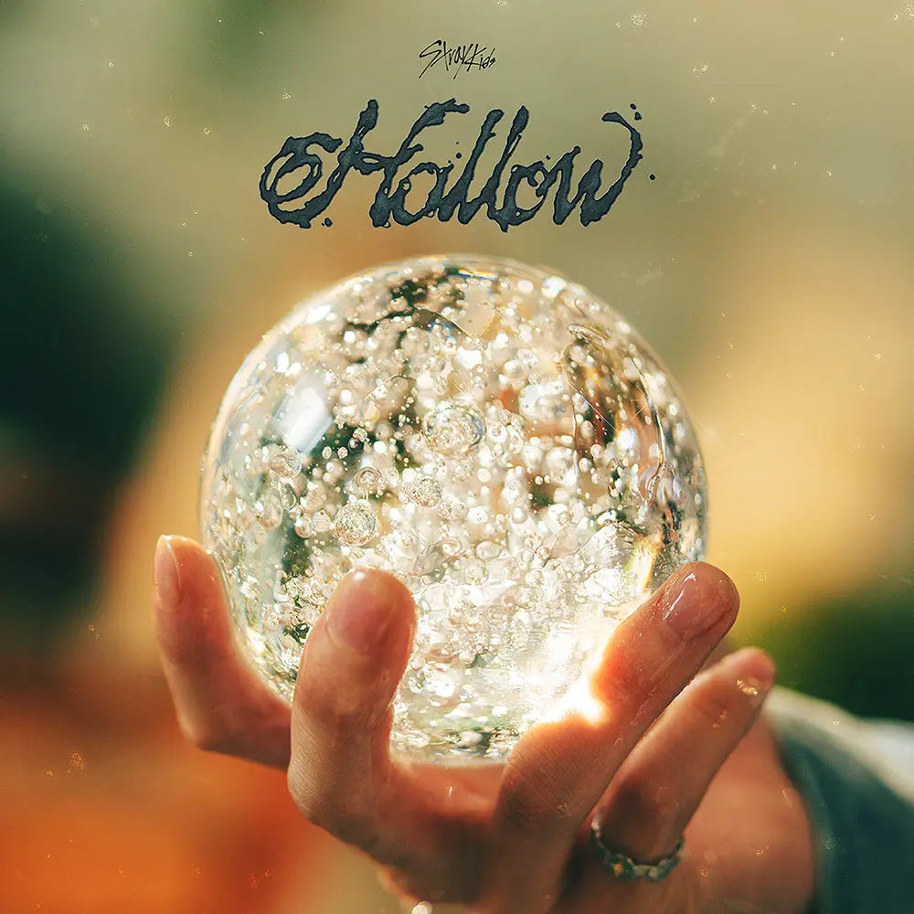 [PRE ORDER] STRAY KIDS - [HOLLOW] (Regular Edition) KAEPJJANG SHOP (캡짱 숍)