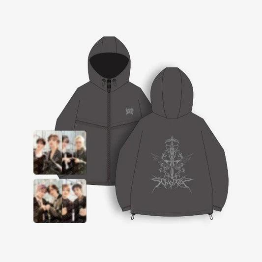 [PRE ORDER] STRAY KIDS - dominATE SEOUL (Official MD) / WINDBREAKER