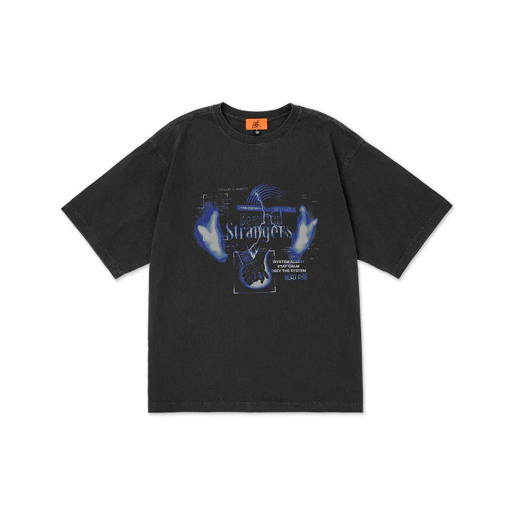 [PRE ORDER] TXT - 2026 [MOA CON] (OFFICIAL MD) T-SHIRT (BEAUTIFUL STRANGERS VER.) KAEPJJANG SHOP (캡짱 숍)