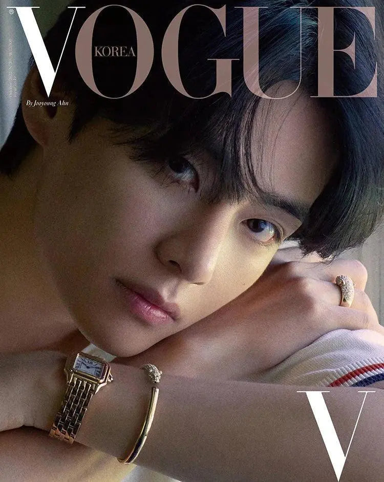 V (BTS) COVER VOGUE KOREA (OCTOBER 2022) - KAEPJJANG SHOP (캡짱 숍)