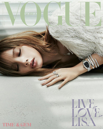 [PRE ORDER] VOGUE Magazine  (2025 December Issue)   Cover : LISA KAEPJJANG SHOP (캡짱 숍)
