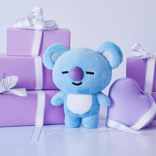 BTS 21 - MEDIUM STANDING DOLL(RENEWAL) : KOYA - KAEPJJANG SHOP (캡짱 숍)