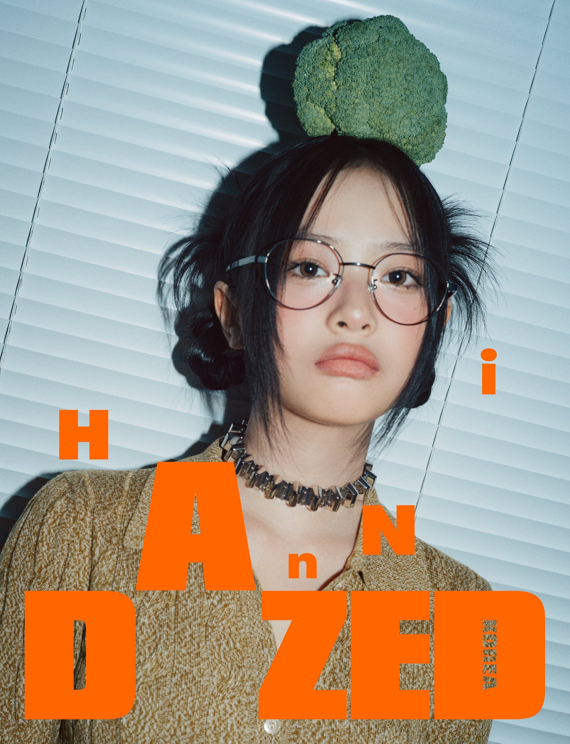 [PRE ORDER] DAZED & CONFUSED MAGAZINE ( MUSIC & MUSICIANS) / Cover : HANNI - KAEPJJANG SHOP (캡짱 숍)