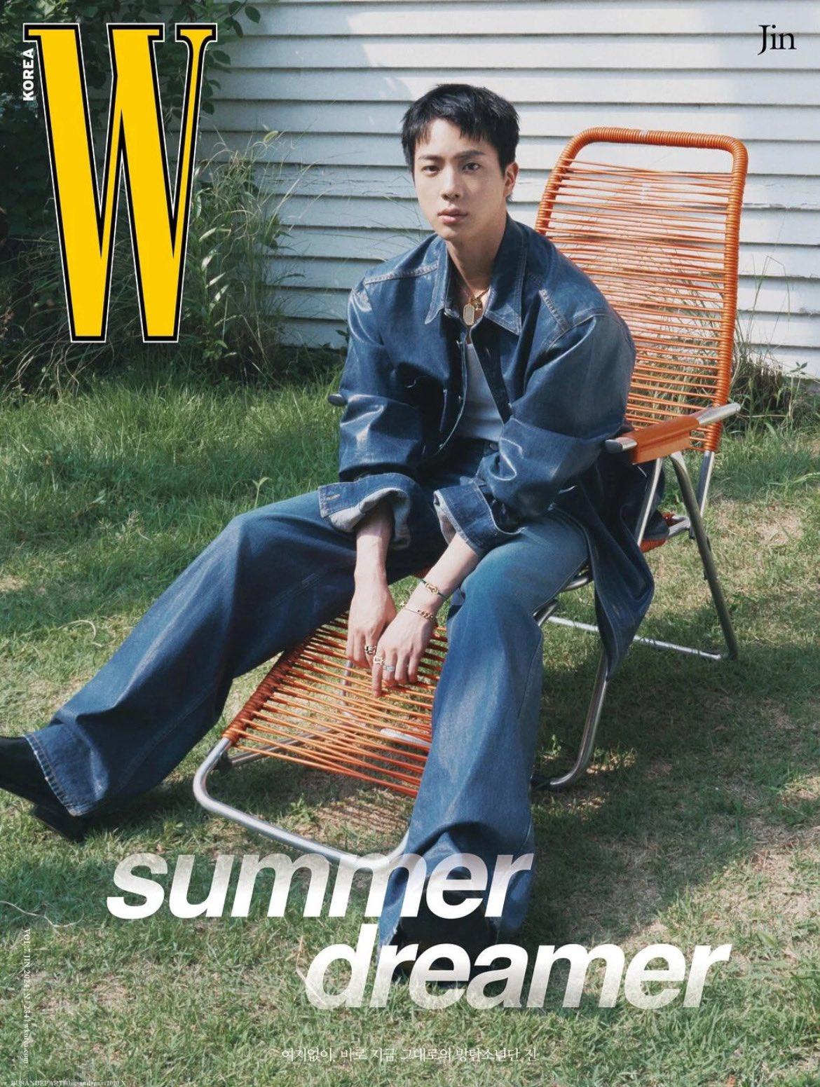 W KOREA MAGAZINE ( Volume 7) / Cover : Jin - KAEPJJANG SHOP (캡짱 숍)